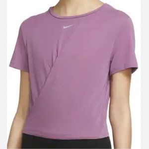 Nike Women's Twist Standard Fit Short-Sleeve Dri-FIT One Luxe Top Size M
